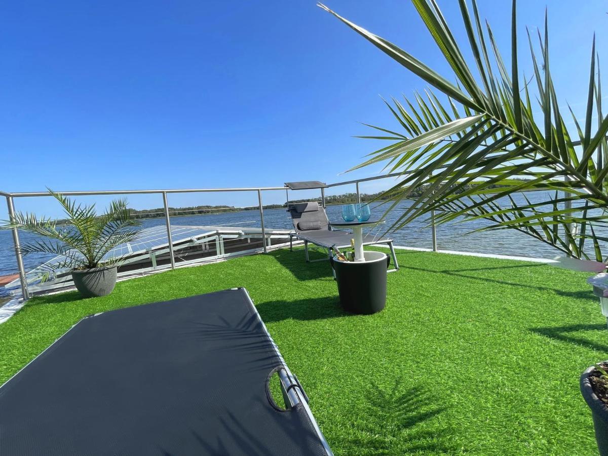 Boathousing - Apartament Na Wodzie, Dom Plywajacy, Lodz, Luksusowy Apartament Мишлібуж Екстер'єр фото