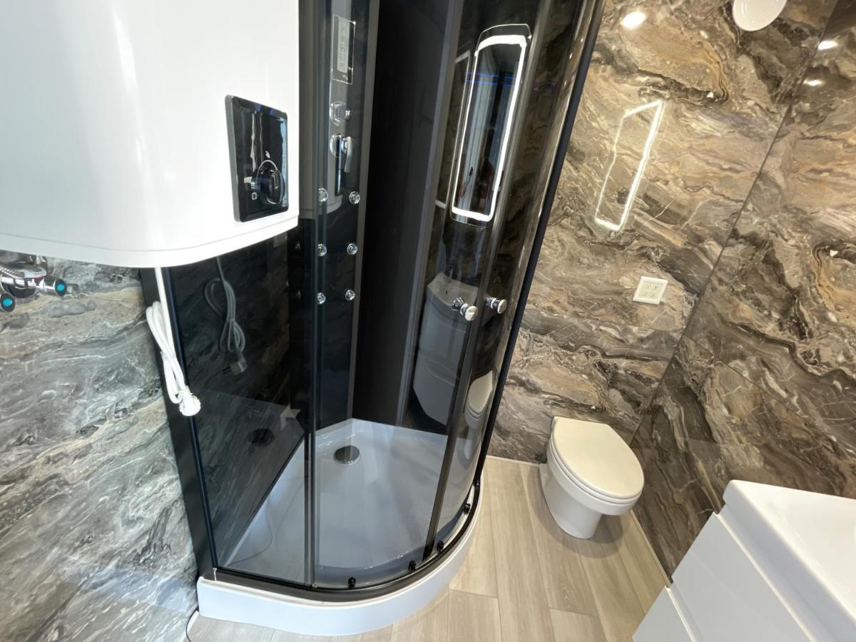 Boathousing - Apartament Na Wodzie, Dom Plywajacy, Lodz, Luksusowy Apartament Мишлібуж Екстер'єр фото